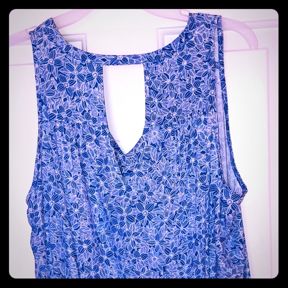 Old Navy keyhole dress size L blue & white print